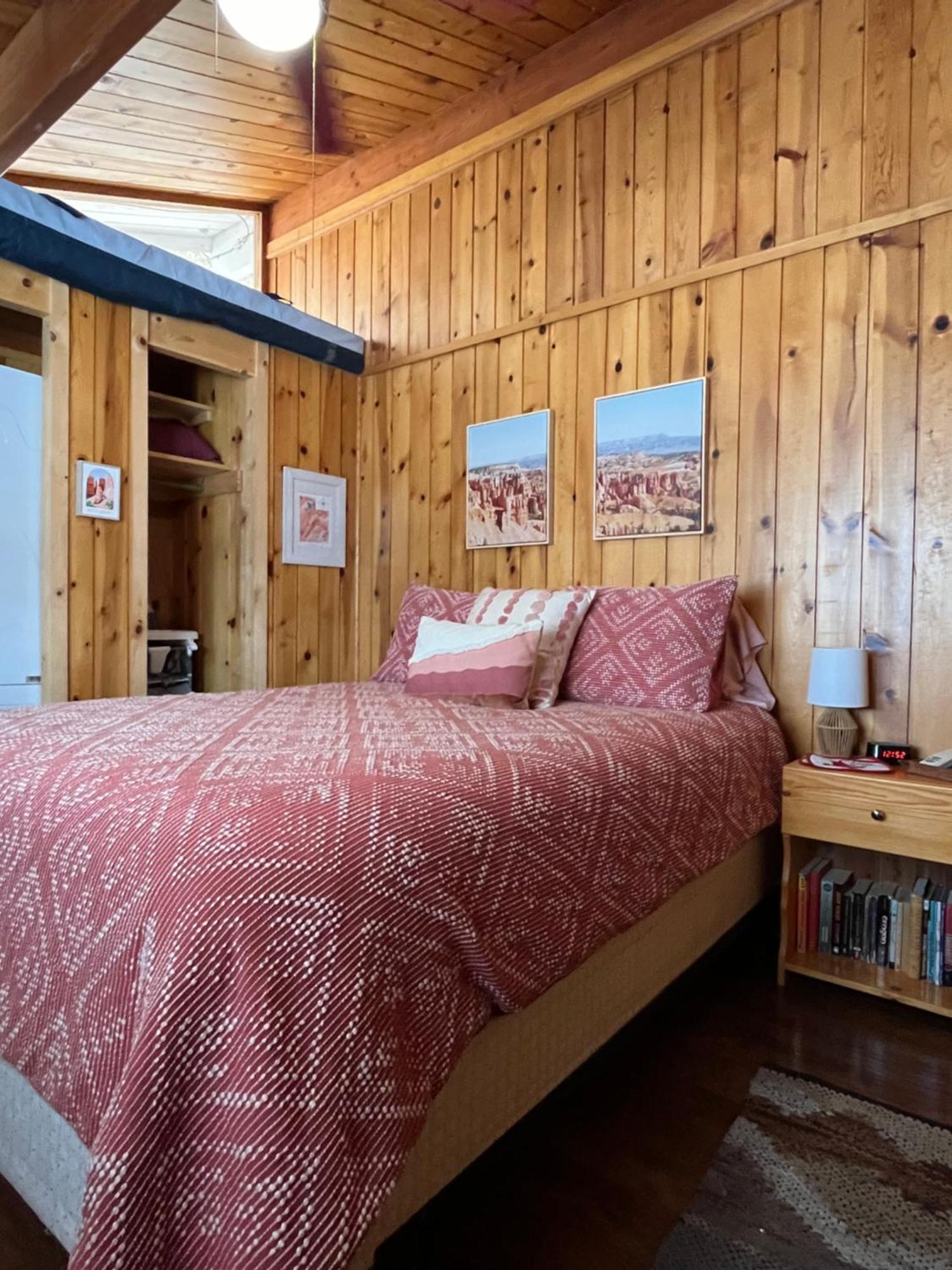 Bryce's Zion House By Bryce Canyon National Park! Holiday home